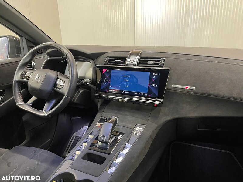 DS AUTOMOBILES DS7 CROSSBACK